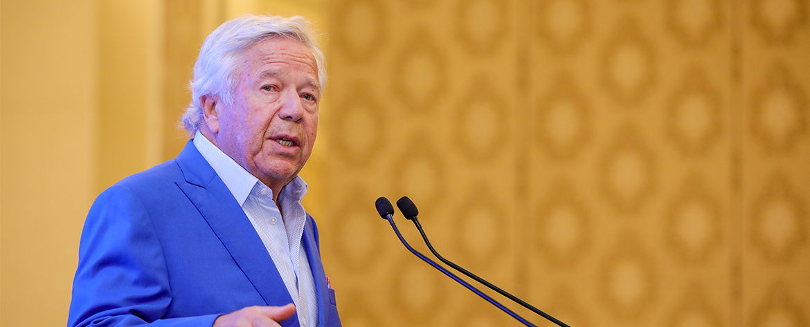 2019 Genesis Prize Laureate Robert Kraft discusses anti-Semitism at a Global Coalition for Israel event presented in partnership with The Genesis Prize Foundation.